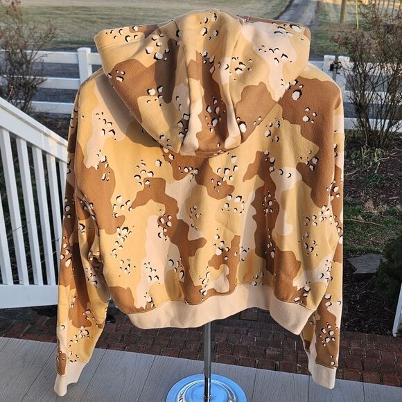 NIKE SPORTSWEAR CLUB FLEECE CROPPED WOMENS CAMO HOODIE MEDIUM NWT MSRP $70 - Picture 15 of 16